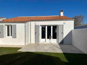 Photo #6 of Location du Klan des K : villa 4 étoiles 150m plage in Saint Georges d Oléron, France