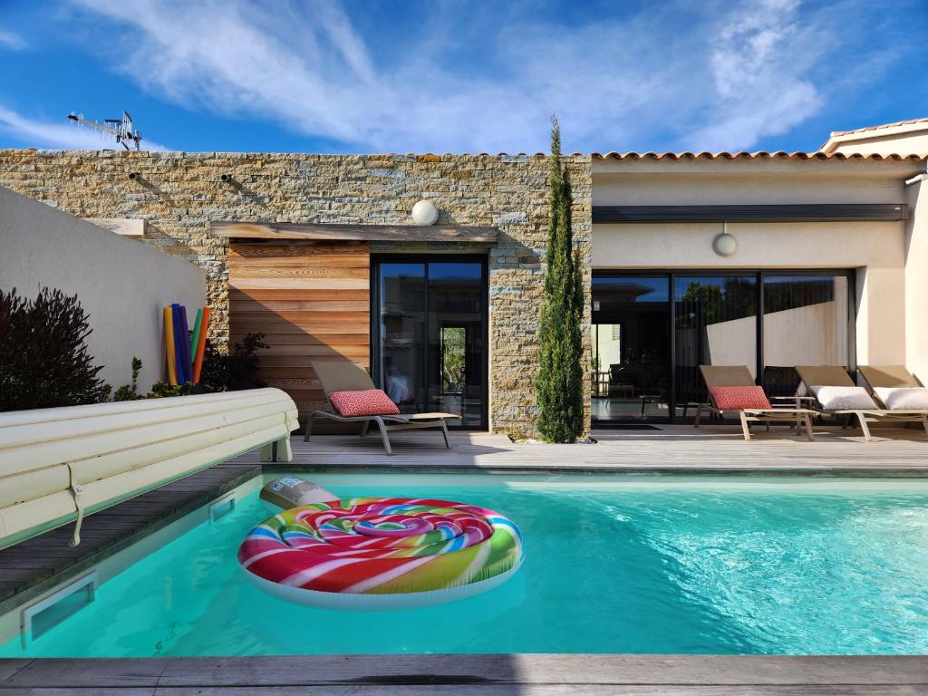 Photo of Villa HOME HOLIDAY à Cala Rossa in Lecci, France
