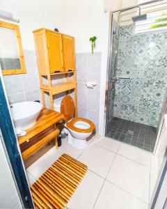Photo #5 of Evasion en plein cœur de la ville T3 Jacuzzis Sauna et piscine au centre de Port-Louis in Port Louis, Guadeloupe