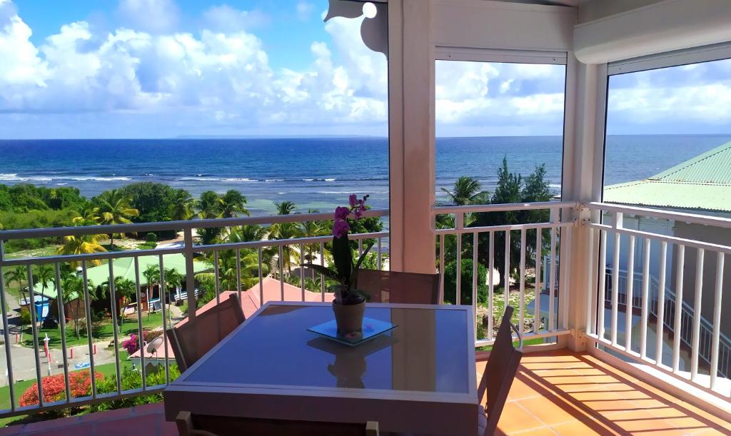 Photo of Le Ti'Paradise Anse des Rochers in Saint François, Guadeloupe