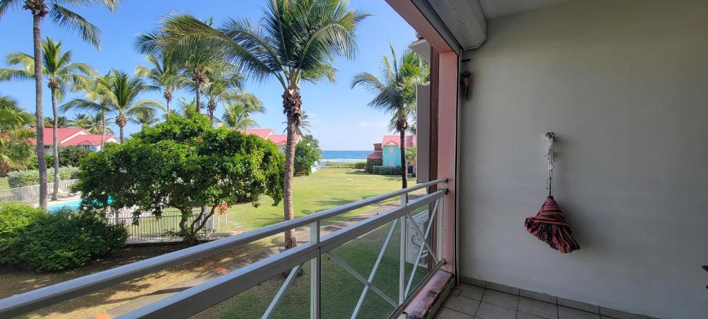 Photo #1 of 75m2, 2 bedrooms ,beachfront, 2 garden pools in Saint François, Guadeloupe