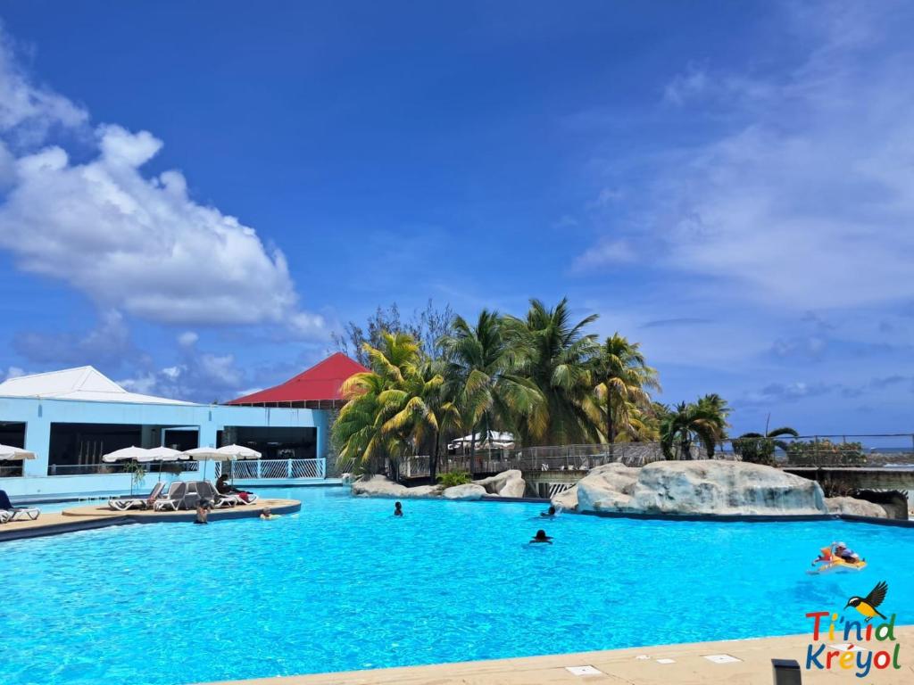 Photo #1 of Studio cosy classé 2 étoiles TI'NID KRÉYOL - MANGANAO Saint Francois - Détente au bord de la plage et de la piscine in Saint François, Guadeloupe