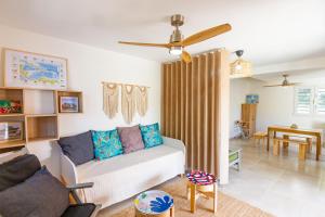 Photo #4 of La Kaz Des Iles - Maison Moderne près de la Plage in Sainte Rose, Guadeloupe