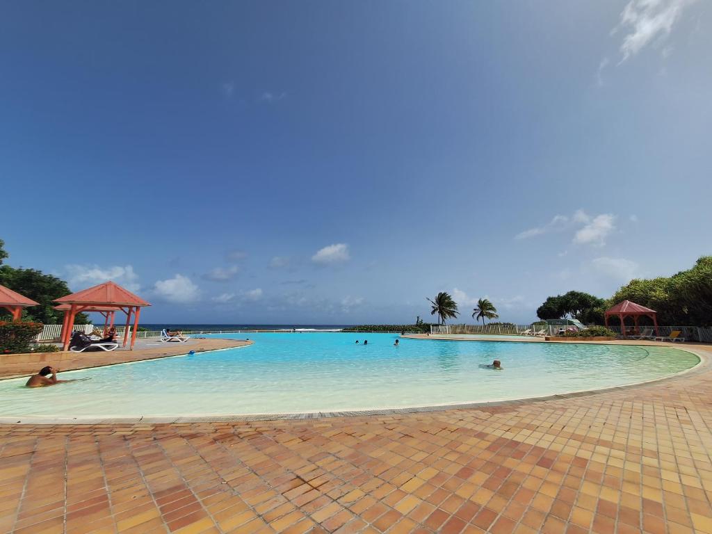 Photo #1 of Appartement Emeraude Caraïbes, Anse des Rochers in Saint François, Guadeloupe