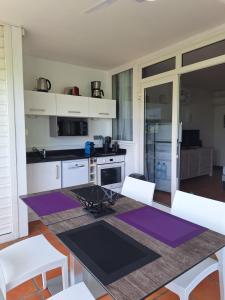 Photo #4 of Appartement Emeraude Caraïbes, Anse des Rochers in Saint François, Guadeloupe