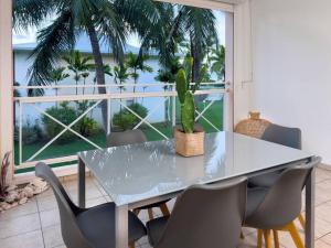 Photo #5 of Nouvelle Annonce ! Crystal Beach Suite in Saint François, Guadeloupe