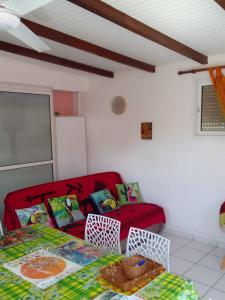 Photo #4 of Pinpin in Pointe Noire, Guadeloupe