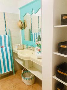 Photo #5 of TIKAZADAPH, pour un séjour de charme, romantique & exotique, 97180 Sainte-Anne in Sainte Anne, Guadeloupe