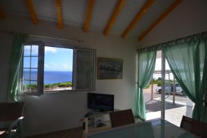 Photo #5 of Planète Bleue Habitation mes DESIRS in Grand Bourg, Guadeloupe
