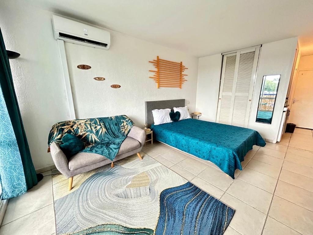 Photo #1 of Studio Le Rivage - Accès plage in Le Gosier, Guadeloupe