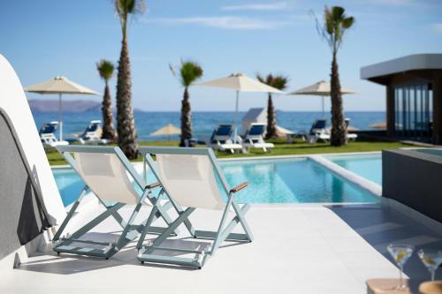 Photo #3 of Arina Beach Resort in Iraklio, Greece
