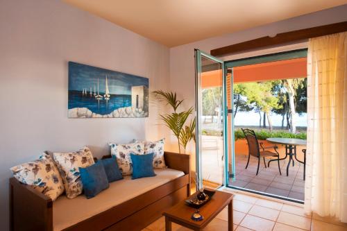 Photo #3 of Makis Inn Resort in Argolida, Greece