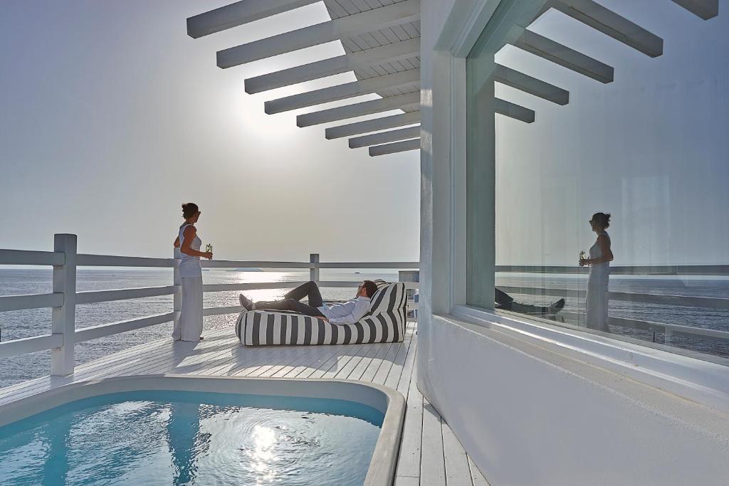 Photo of Notos Therme and Spa in Vlichada, Greece