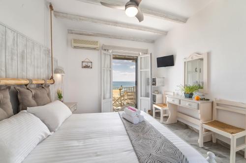 Photo #2 of Tarsa Studios in Drios, Greece