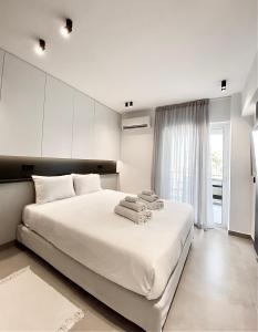 Photo #5 of Seafront Apartment by C2C Architects in Porto Rafti, Greece