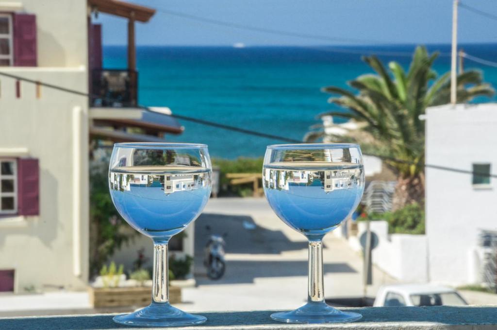 Photo #1 of Sunday Studios in Agia Anna, Greece