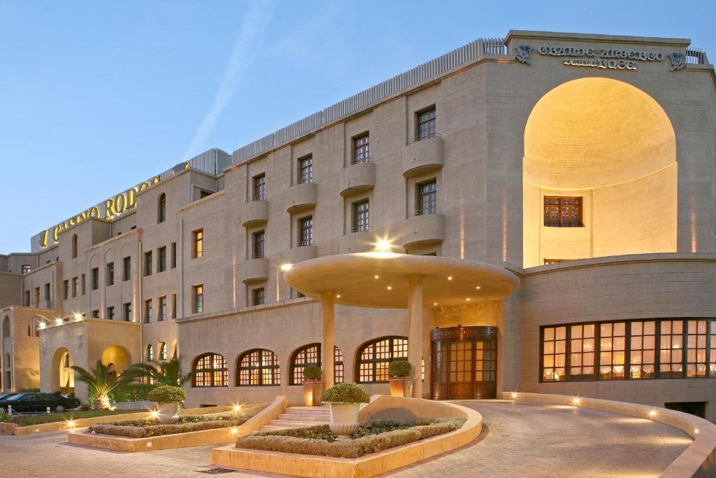 Photo of Grande Albergo Delle Rose in Rodos, Greece