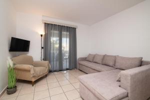 Photo #6 of Amarylis Beachfront Studios in Ano Gerakari, Greece