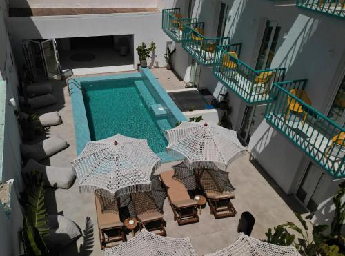 Photo #3 of Play Paros in Paros, Greece