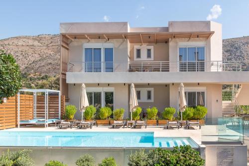 Photo #3 of Almiriki Chios Rooms & Apartments in Lithi, Greece
