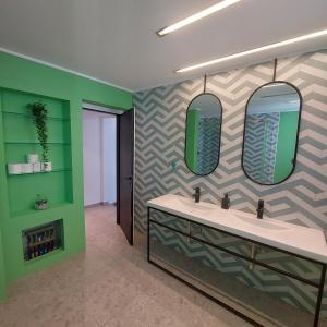 Photo #5 of BEDWAVE Seaside Mansion in Pireas, Greece