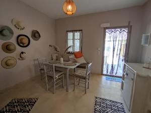 Photo #4 of Pallos studio in Marathokampos, Greece