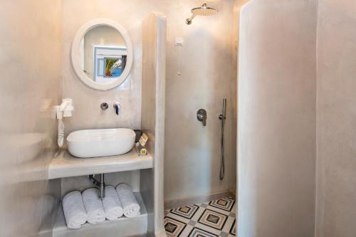 Photo #3 of Akrotiri Hotel in Mesaria, Greece