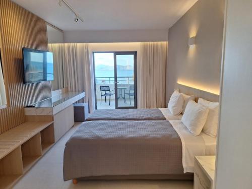 Photo #2 of Kos Palace in Tigkaki, Greece