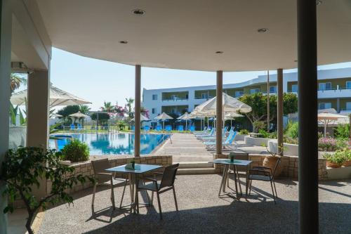 Photo #3 of Kos Palace in Tigkaki, Greece