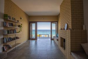 Photo #5 of Olympos Hotel in Platamonas, Greece