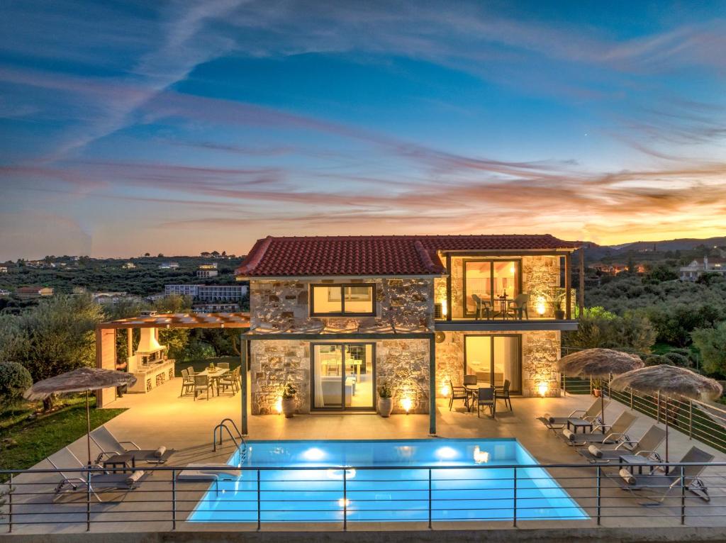 Photo of Villa Fellenza - Pool Villa By the Sea with Stunning SunriseView By Villa Mana Gers in Planos, Greece