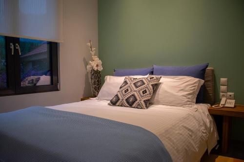Photo #2 of Alissachni Luxury Apartments in Derveni, Greece