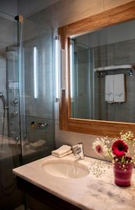 Photo #4 of Alissachni Luxury Apartments in Derveni, Greece