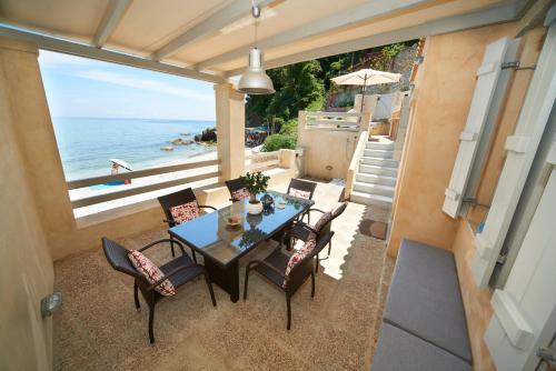 Photo #3 of Villa Aktaia in Ierissos, Greece