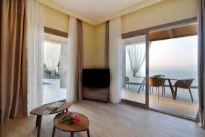 Photo #6 of Casa del Mar in Mpoukaris, Greece