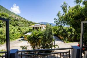 Photo #5 of Nefeli in Vasiliki, Greece