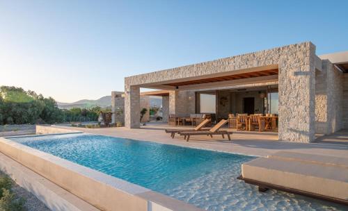Photo #3 of POEMO VILLAS in Ierapetra, Greece