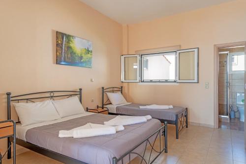 Photo #3 of Akrogiali Studios in Kefallonia, Greece
