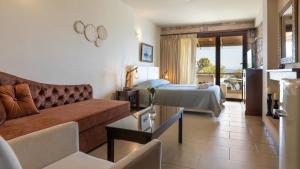 Photo #6 of Enalio Suites in Lecheo, Greece