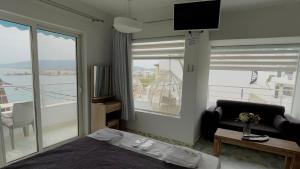 Photo #6 of Mike's Studios in Charaki, Greece