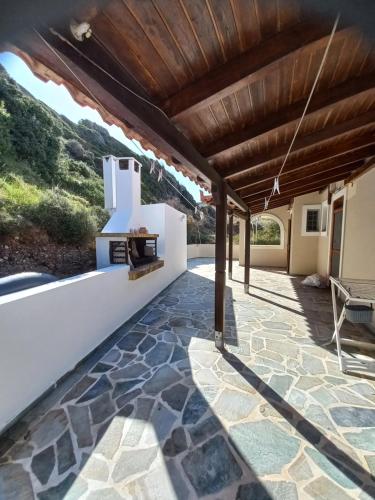 Photo #2 of Villa Dimitra in Oktonia, Greece
