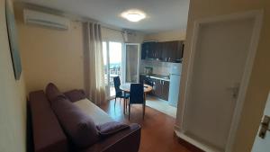 Photo #4 of Apartments Roncevic #JOKO# in Gradac, Croatia