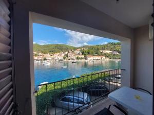 Photo #4 of Private Beach Apartment and rooms in Smokvica, Croatia