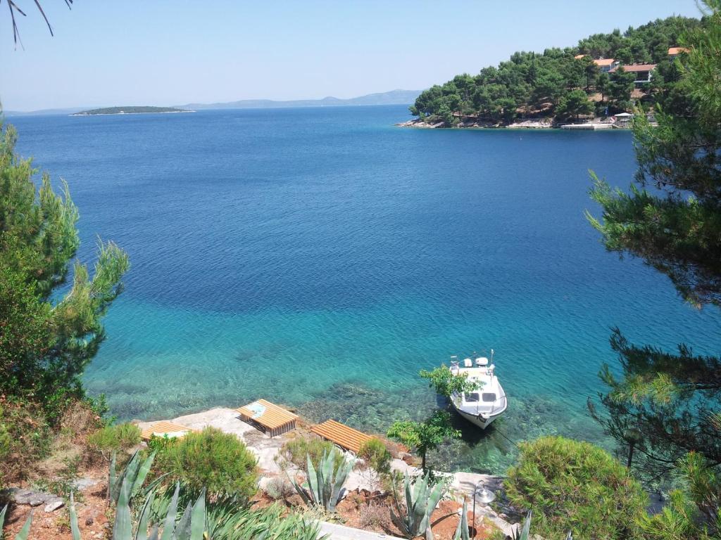 Photo of Apartment Viktor in Sali, Croatia