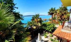 Photo #6 of Apartments Ida & Miljenko in Kaštel Lukšić, Croatia