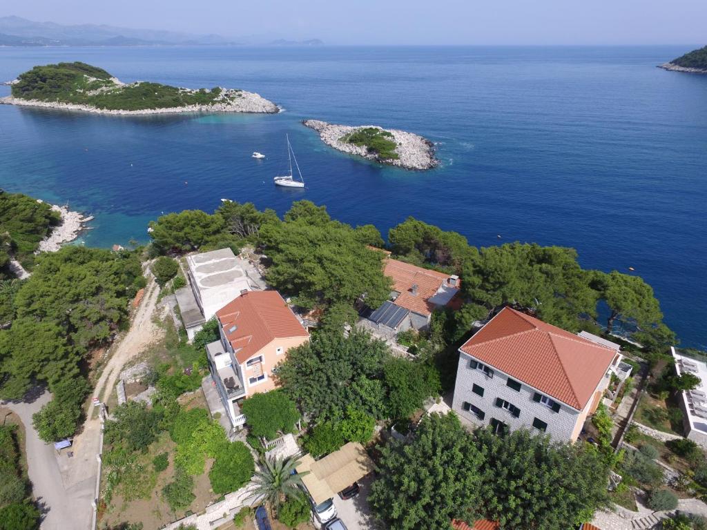 Photo #1 of Stermasi Apartments in Saplunara, Croatia