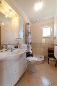 Photo #4 of House Anka in Milna, Croatia