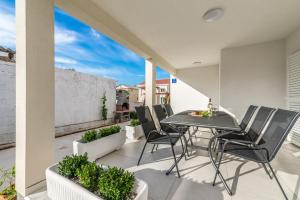 Photo #6 of Holiday Home Bajlo apartment with three bedrooms in Zadar, Croatia