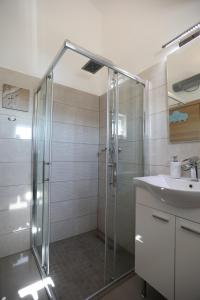 Photo #4 of Surf & joy - Croatia vacation rentals seaview apartment in Okrug Gornji, Croatia