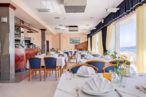 Photo #4 of Hotel Viktorija in Seget Vranjica, Croatia